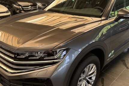 VW Touareg 36.500 km 49.999 &euro; Versmold 33775
