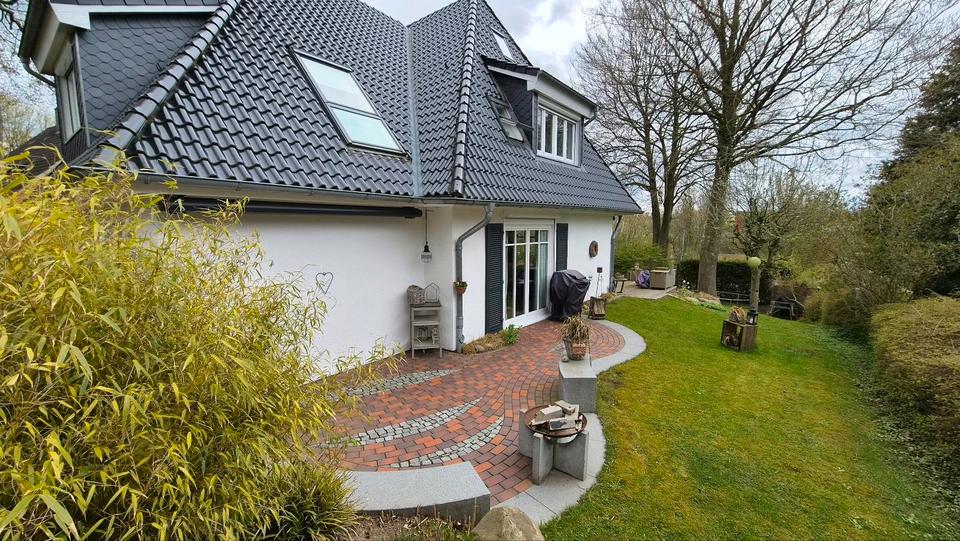 Einfamilienhaus Flintbek - 5 Zimmer, 184 m&sup2;, 2.400&euro; | Angebot:26255590