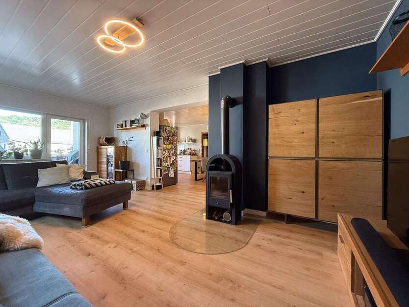 Wohnung zum Kaufen in Rheinbrohl 195.000 € 93 m² 2 zimmer