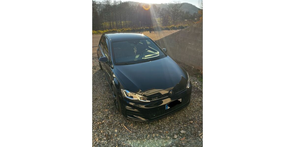 VW Golf 135.587 km 18.280 &euro; Oberaurach 97514
