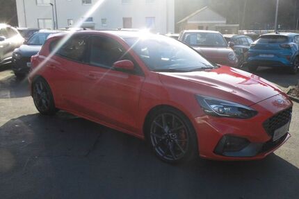 Ford Focus 102.200 km 18.400 &euro; Neukirchen 34626
