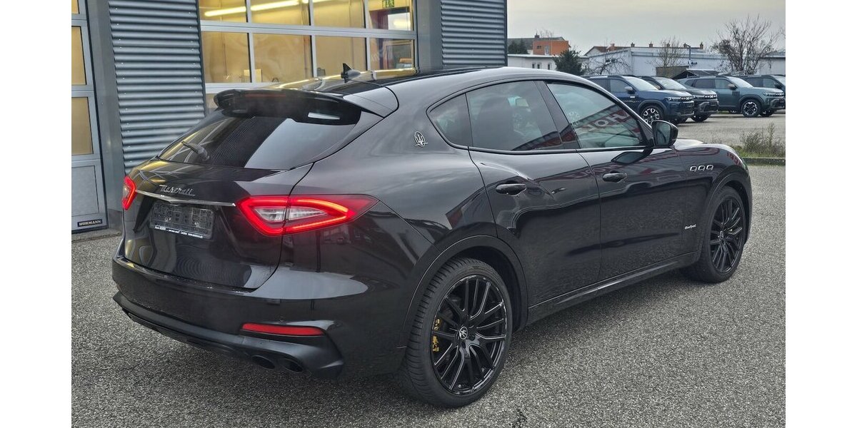 Maserati Levante GranSport Q4 BI XENON NAVI Luftfederung 65.000 km 51.998 &euro; Landau 76829