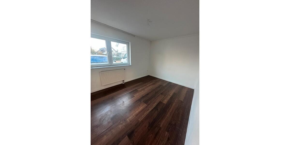 Erdgeschoßwohnung Limburg an der Lahn Lindenholzhausen - 3 Zimmer, 87 m&sup2;, 1.300&euro; | Angebot:26330041