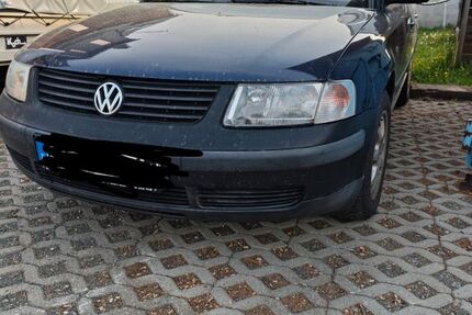 VW Passat Variant 451.000 km 1.799 &euro; Drebach 09430