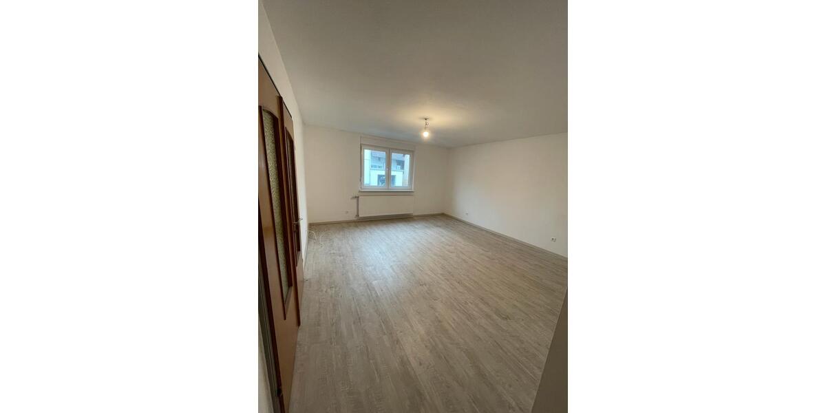 Erdgeschoßwohnung Bruchsal - 3 Zimmer, 88 m&sup2;, 850&euro; | Angebot:25056462