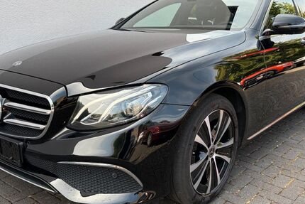 Mercedes-Benz E 220 196.890 km 19.999 &euro; Riegenroth 55469