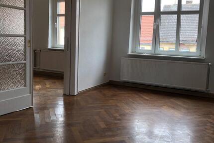 4 Zimmer Wohnung - zentrumnah
