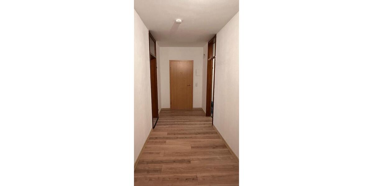 Etagenwohnung Stolzenau - 4 Zimmer, 90 m&sup2;, 885&euro; | Angebot:25515094