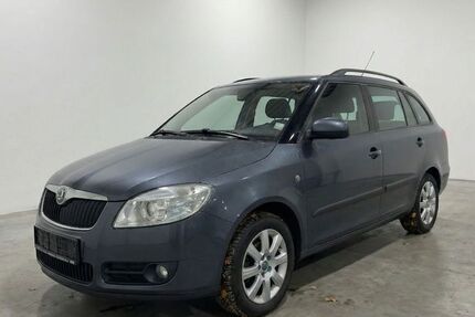 Skoda Fabia 169.820 km 1.990 &euro; Paderborn 33102