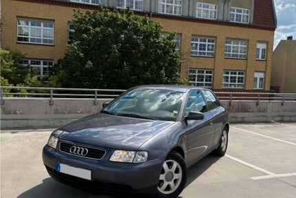 Audi A3 99.000 km 3.299 &euro; Hannover 30163