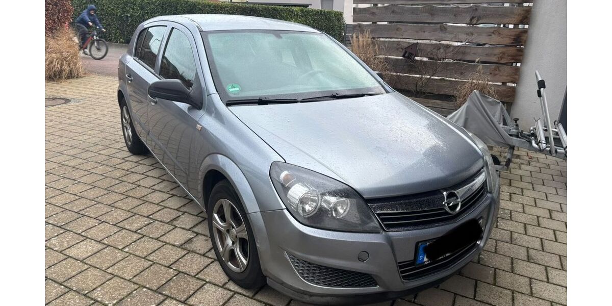 Opel Astra 204.000 km 1.300 &euro; Kehl 77694