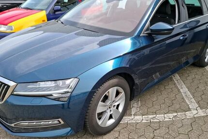 Skoda Superb 107.481 km 21.899 &euro; Nabburg 92507