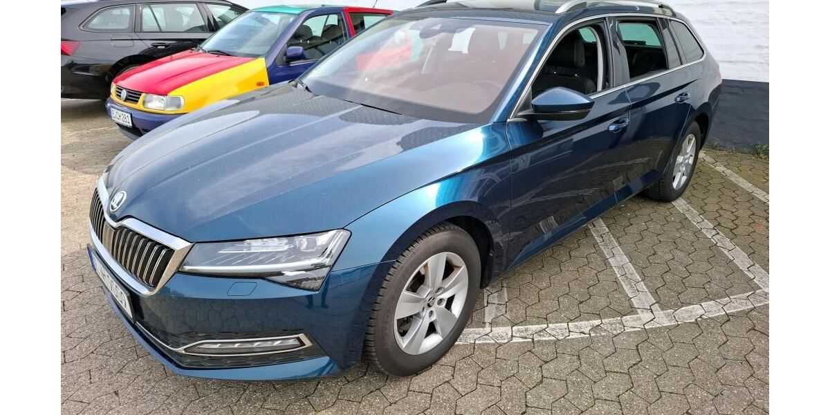 Skoda Superb 107.481 km 21.899 &euro; Nabburg 92507