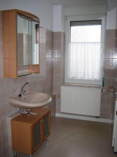 Zentral gelegene Single-Wohnung direkt gegenüber vom Westpfalz Klinikum! 2 zimmer