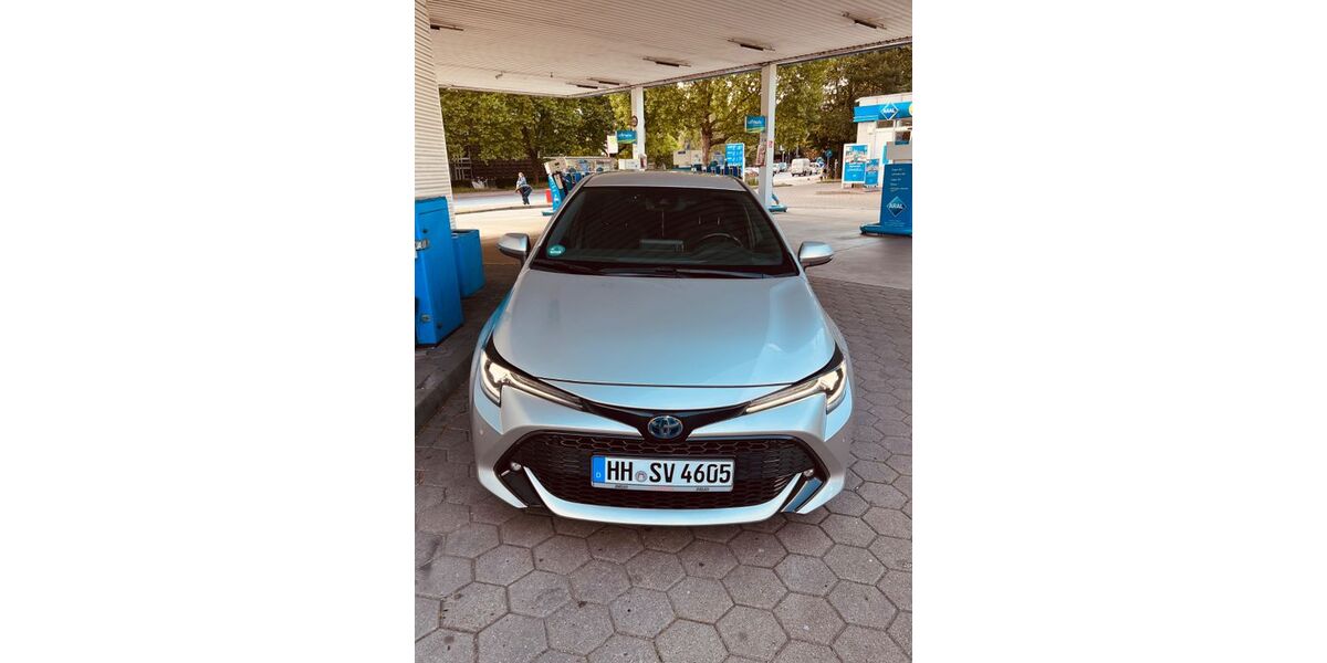 Toyota Corolla 42.000 km 18.500 &euro; Hamburg 22041