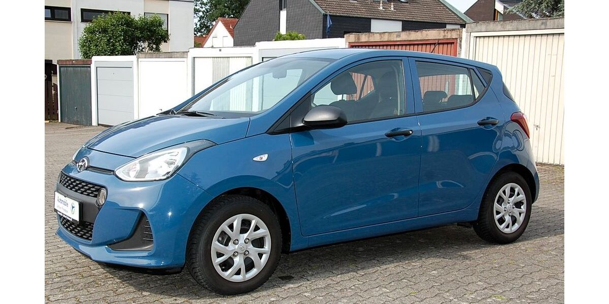 Hyundai i10 25.100 km 10.980 &euro; Feucht 90537