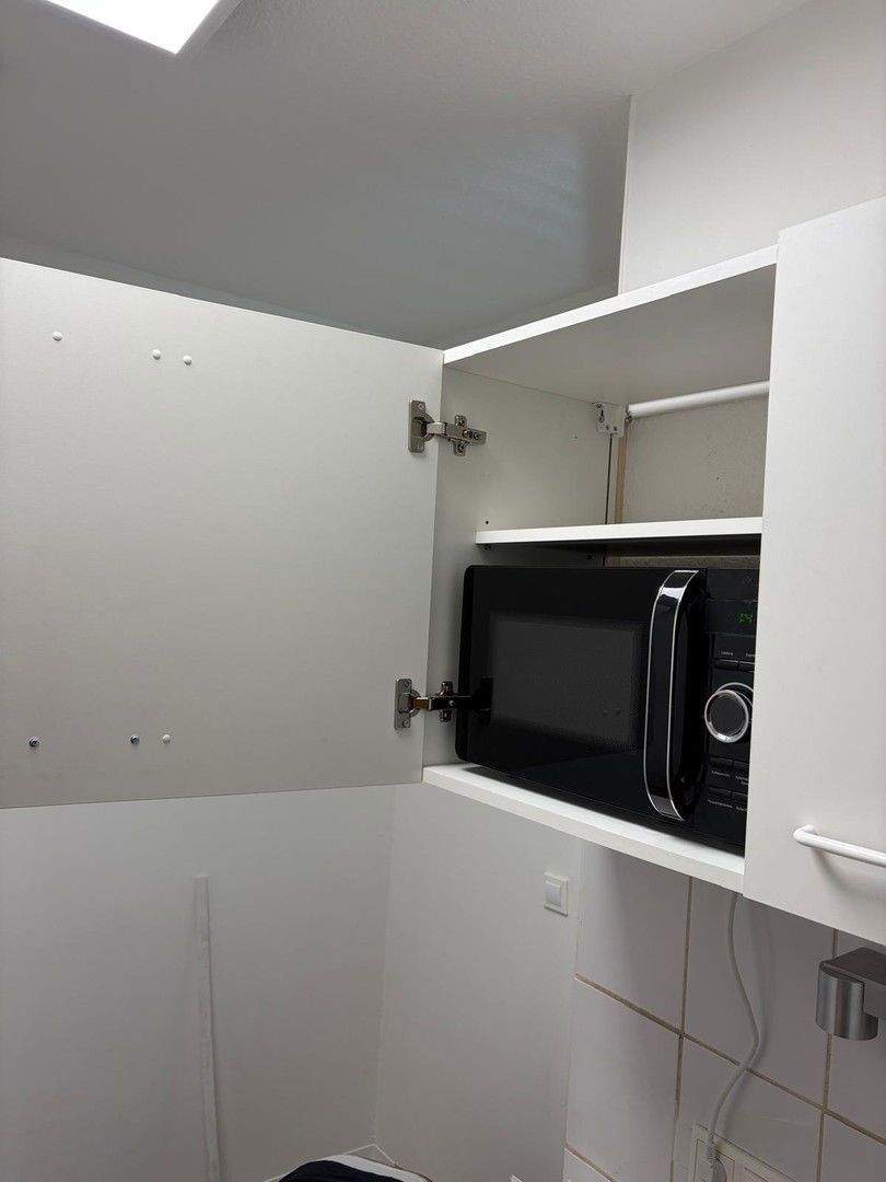 Exklusiv und NUR für StudentenAzubis. Komplett möbliert ink. TVKüche 1 zimmer