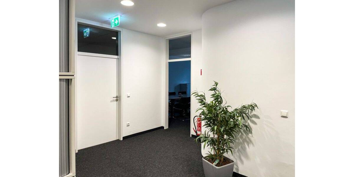 Gewerbeobjekt Rosenheim Innenstadt - 2.150&euro; | Angebot:26359813