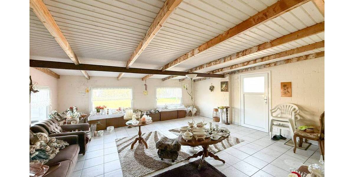 Mehrfamilienhaus, Wohnhaus Seehausen - 7 Zimmer, 271 m&sup2;, 165.000&euro; | Angebot:26261554