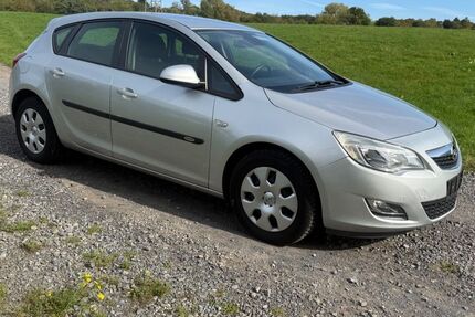 Opel Astra 160.000 km 4.950 &euro; Aachen 52070