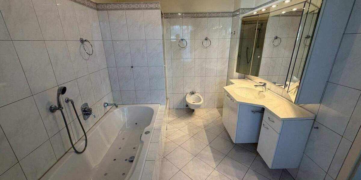 Einfamilienhaus Tornesch - 4 Zimmer, 180 m&sup2;, 489.000&euro; | Angebot:25779293