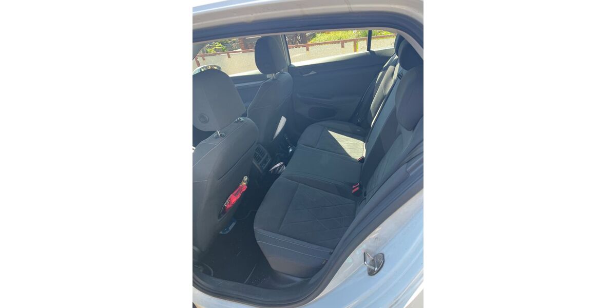 VW Golf 89.000 km 20.000 &euro; Mölsheim 67591