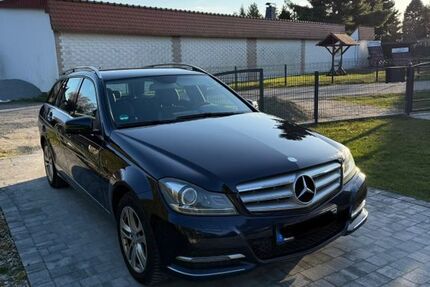 Mercedes-Benz C 220 243.000 km 8.000 &euro; Finsterwalde 03238