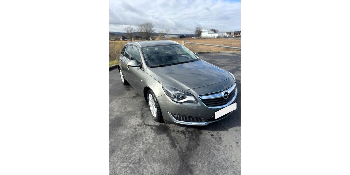 Opel Insignia 96.600 km 8.300 &euro; München 80995