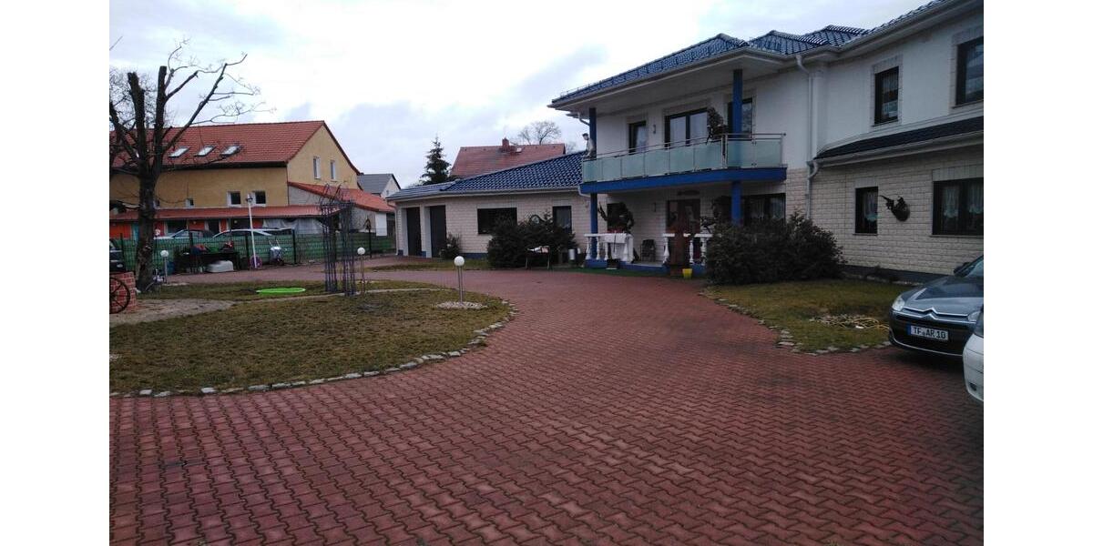 Villa Blankenfelde-Mahlow Mahlow - 8 Zimmer, 380 m&sup2;, 1.250.000&euro; | Angebot:26991560