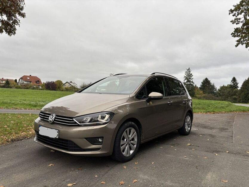 VW Golf Sportsvan 82.000 km 12.900 € Himmelkron 95502