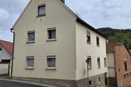 Einfamilienhaus mit Nebengebäude in 97725 Elfershausen-Machtilshausen zwischen Hammelburg und Bad Kissingen (10673) - Haus Elfershausen Elfershausen , Unterfr | Angebot:27137452
