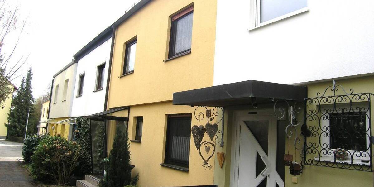 Reihenmittelhaus Lauf Kotzenhof - 5 Zimmer, 130 m&sup2;, 398.000&euro; | Angebot:26161131