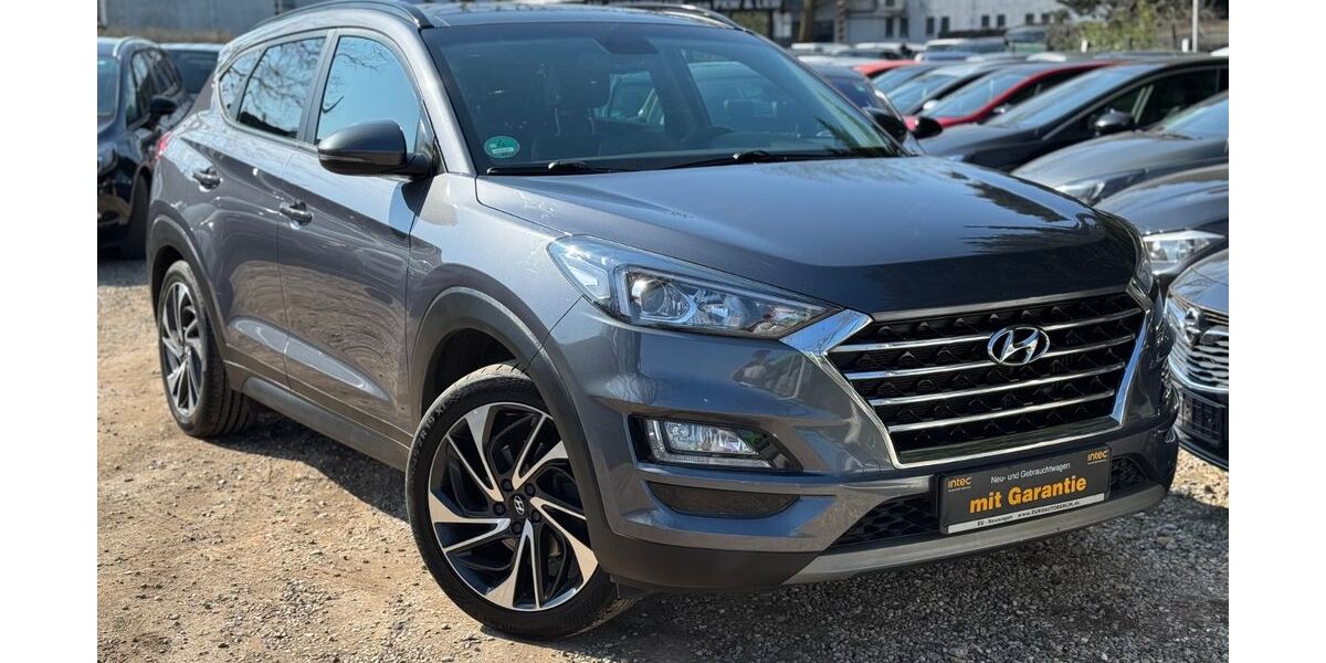 Hyundai TUCSON 152.000 km 13.990 &euro; Berlin 13127