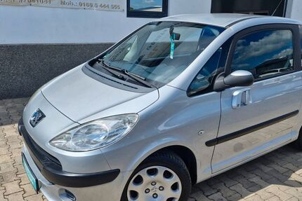 Peugeot 1007 112.907 km 2.980 &euro; Elsdorf 50189