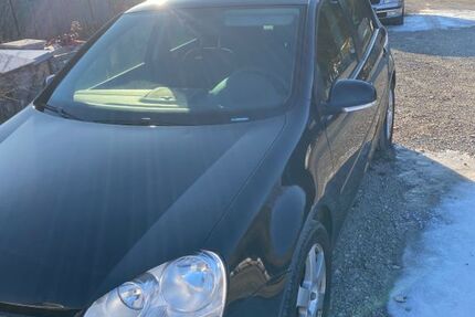 VW Golf 180.000 km 3.290 &euro; Kipfenberg 85110