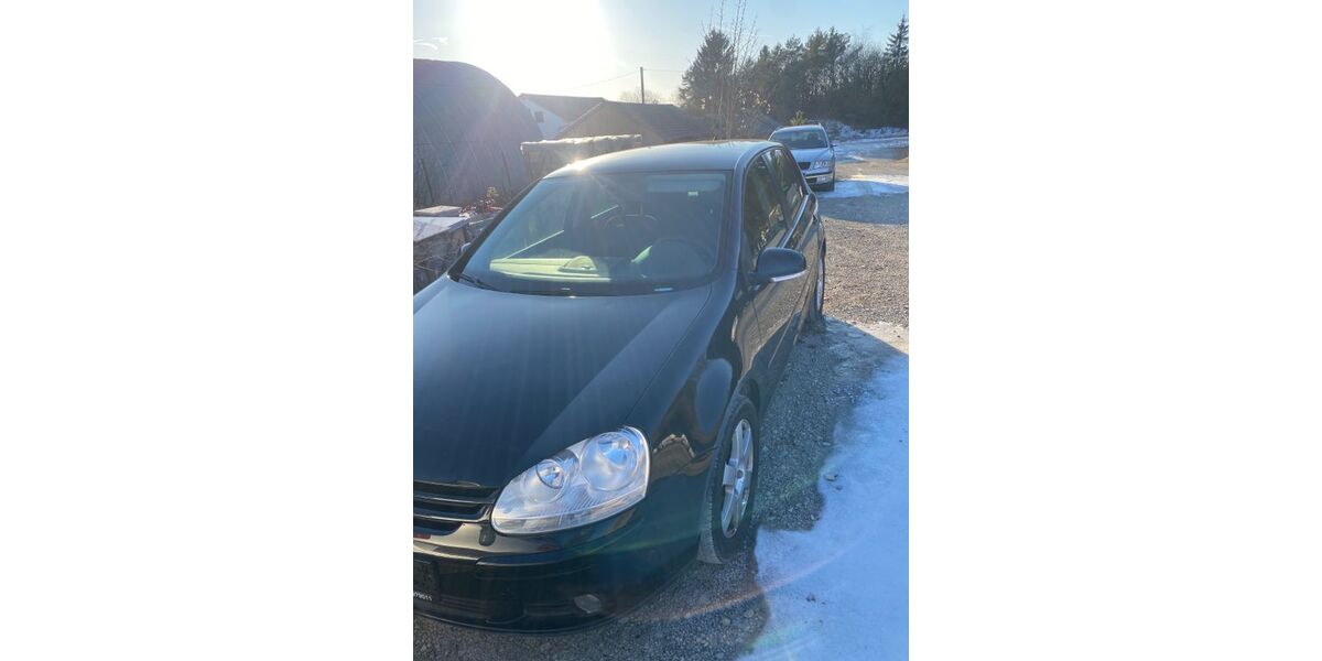 VW Golf 180.000 km 3.290 &euro; Kipfenberg 85110