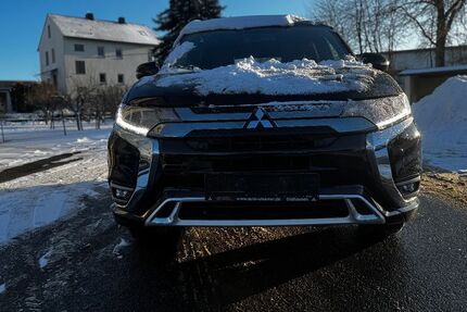 Mitsubishi Outlander 99.879 km 17.699 &euro; Gelchsheim 97255