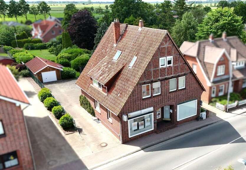 Haus zum Kaufen in Cadenberge 299.000 € 130 m²