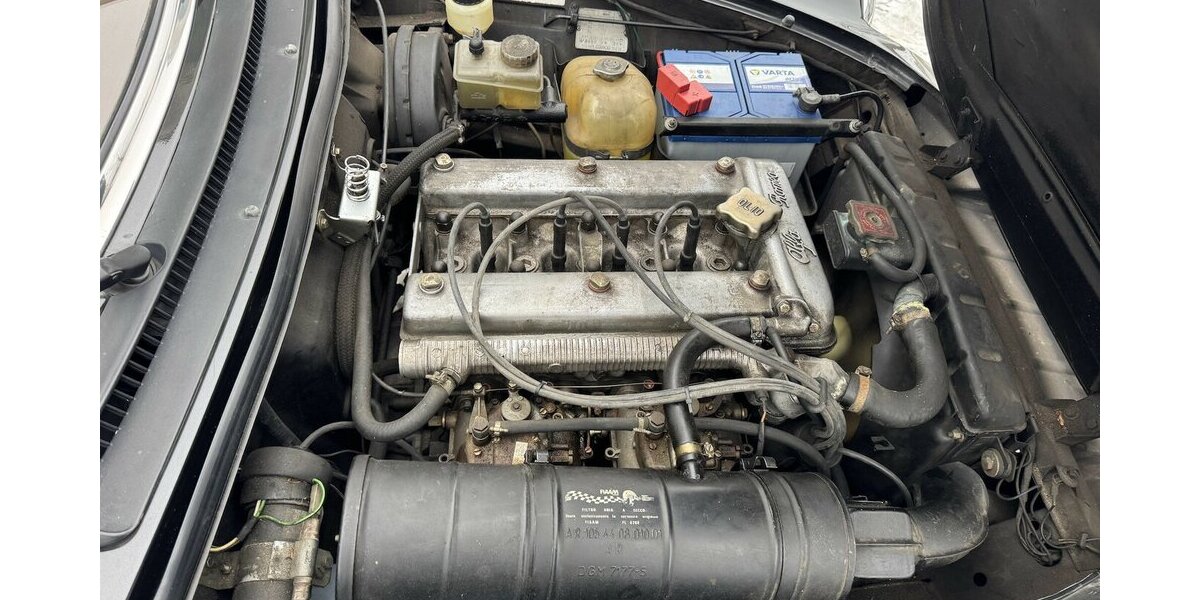 Alfa Romeo Spider 2000 1. Hand H-Zulassung echte 86 tkm 85.560 km 29.999 &euro; Hamburg 22339