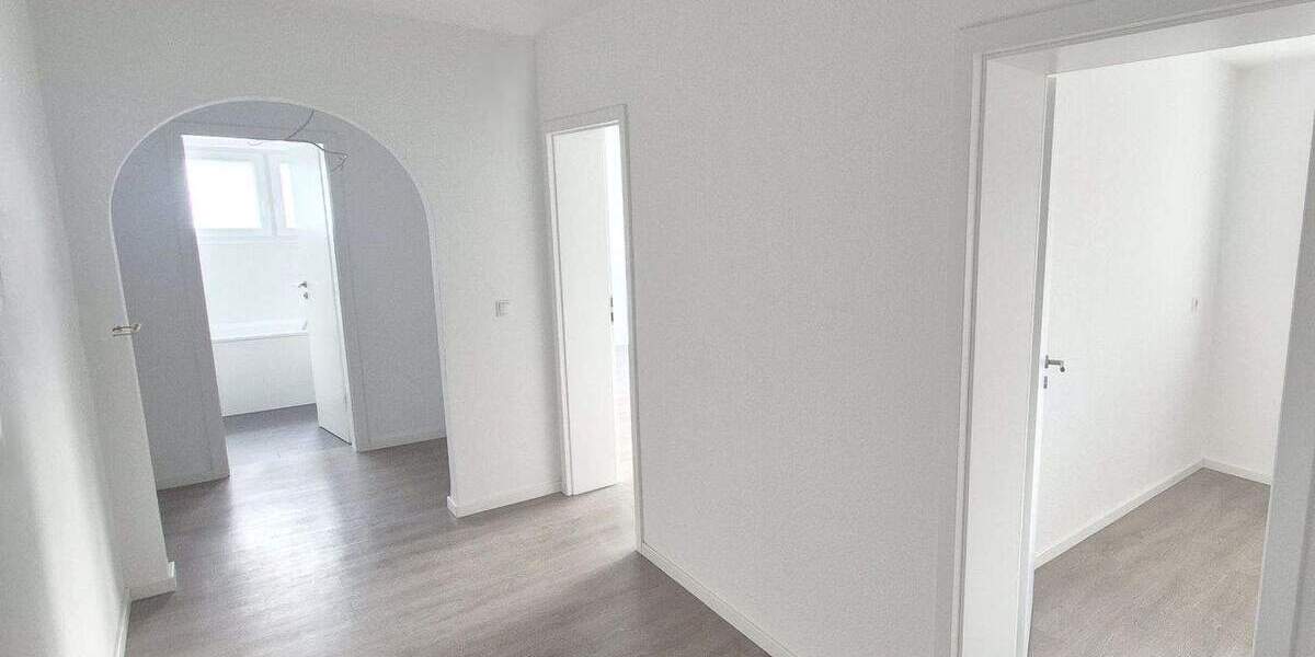 Etagenwohnung Bonn Pennenfeld - 2 Zimmer, 65 m&sup2;, 673&euro; | Angebot:24989836