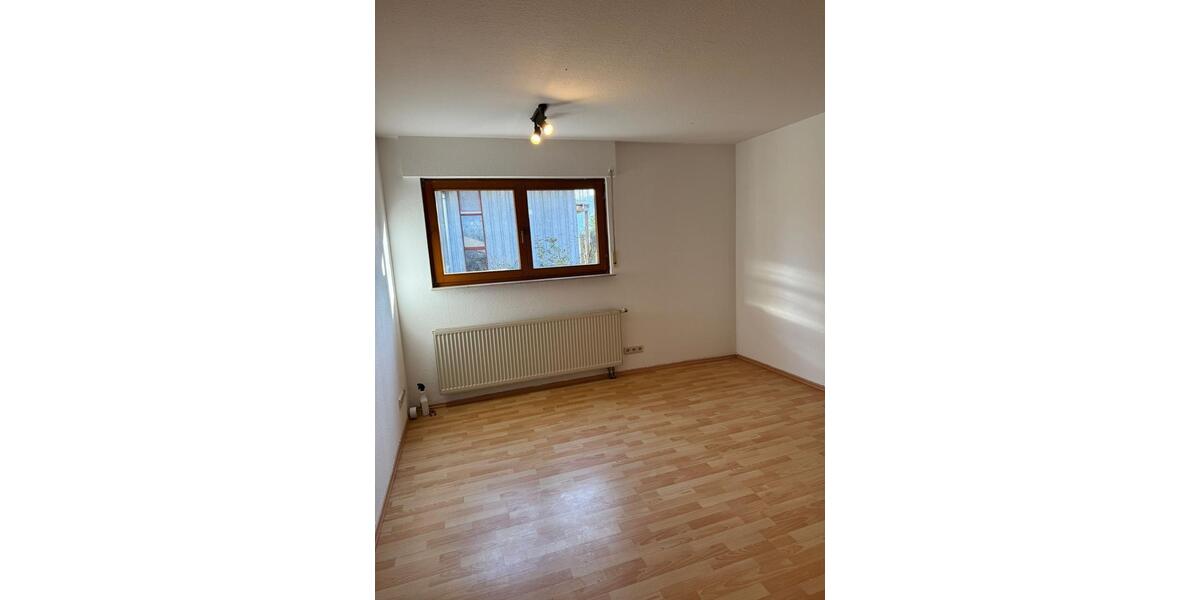 Erdgeschoßwohnung Geislingen an der Steige - 2 Zimmer, 45 m&sup2;, 800&euro; | Angebot:25419456