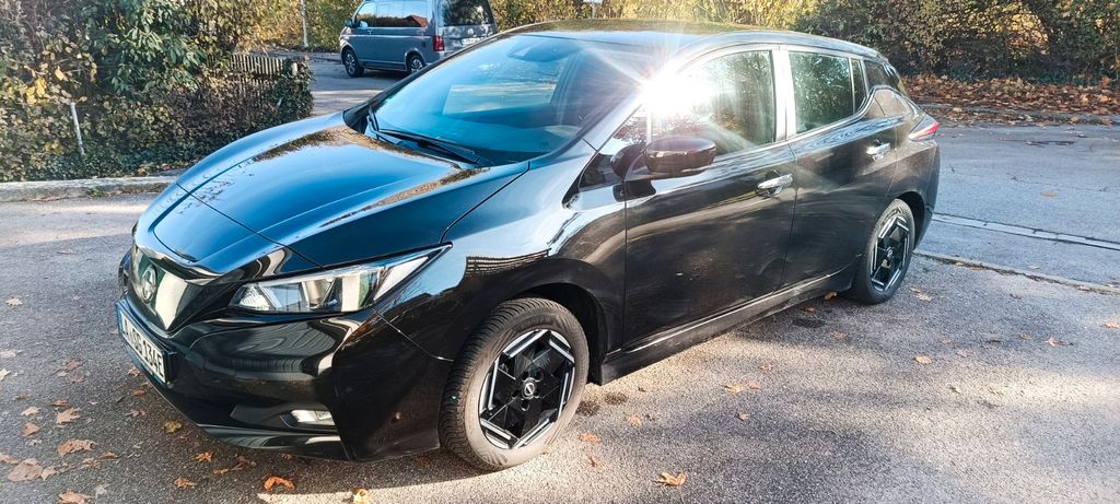 Nissan Leaf 41.500 km 14.900 &euro; Tiefenbach 84184