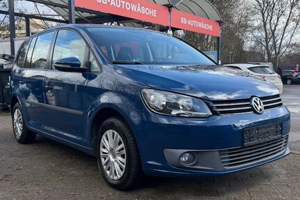 VW Touran 131.250 km 4.499 &euro; Sindelfingen 71067