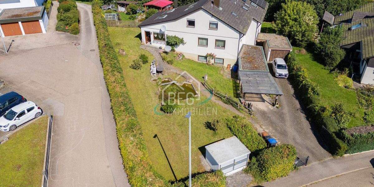 Doppelhaushälfte mit großem Garten in ruhiger Wohnlage 4 zimmer