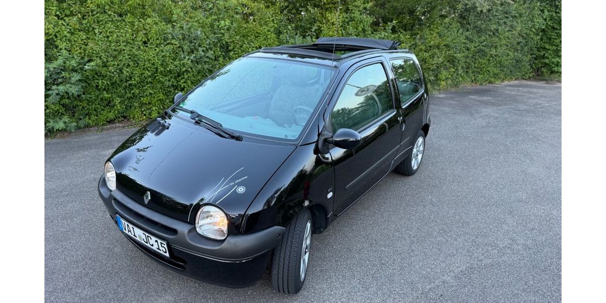 Renault Twingo 134.000 km 2.999 &euro; Ditzingen 71254