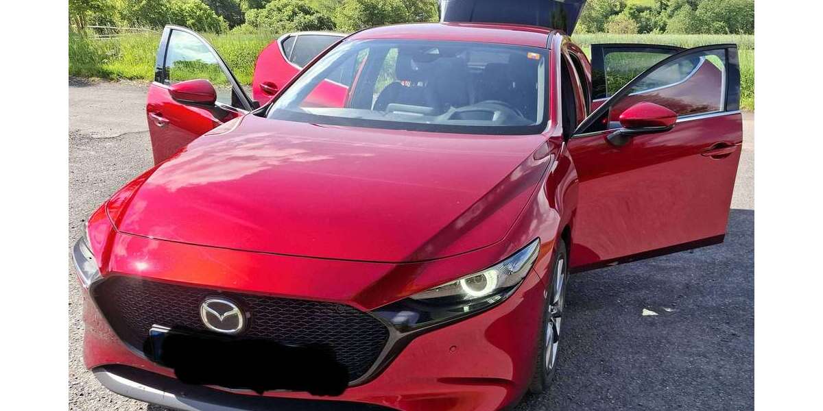 Mazda 3 65.600 km 16.999 &euro; Waldems 65529