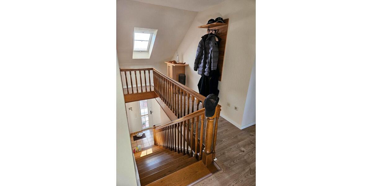 Dachgeschoßwohnung Lastrup - 3 Zimmer, 75 m&sup2;, 500&euro; | Angebot:25948824