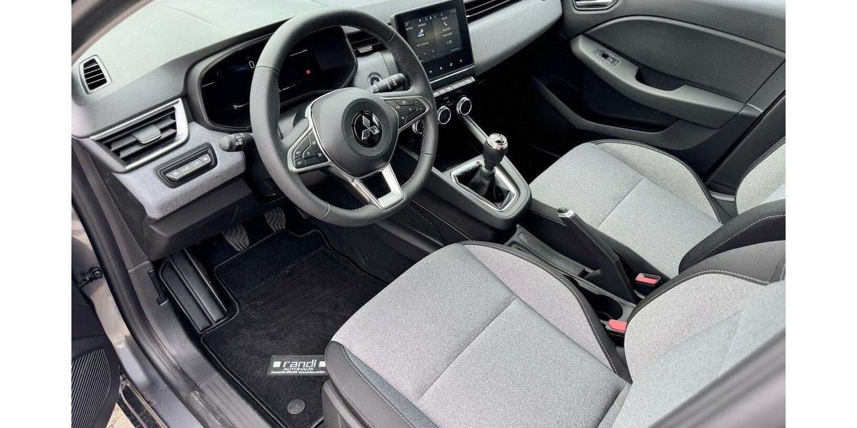 Mitsubishi Colt PLUS 1.0 T.B.KlimaA/Led/CarPlay/SitzH. 1.900 km 18.990 &euro; Donauwörth 86609