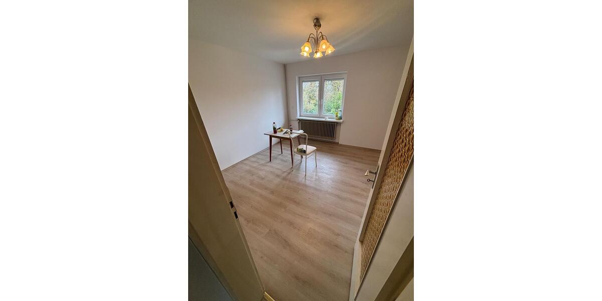 Einfamilienhaus Barmstedt - 5 Zimmer, 117 m&sup2;, 1.700&euro; | Angebot:25944536