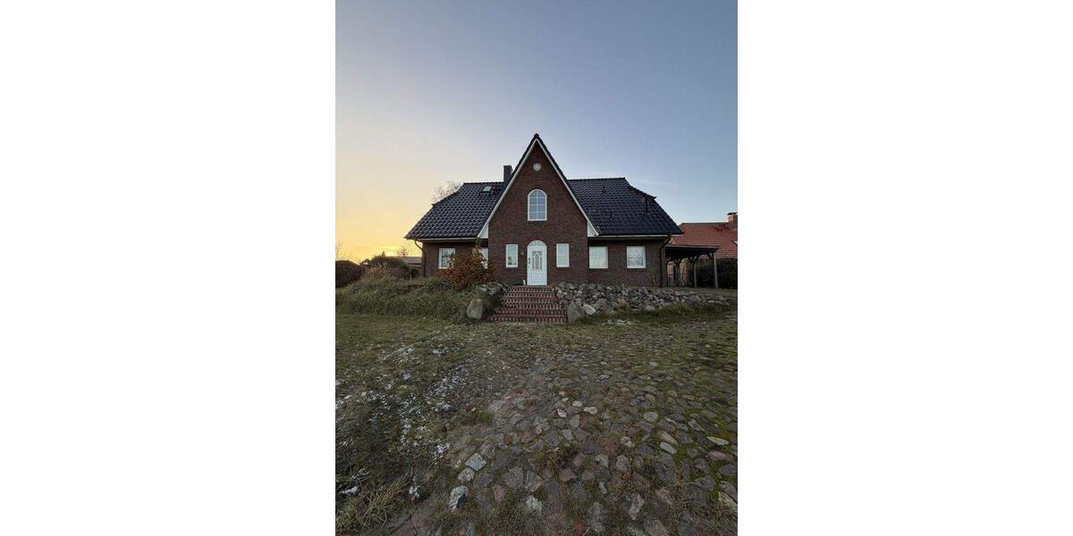 Stilvoll wohnen: Voll möbliertes Landhaus zur Miete 5 zimmer